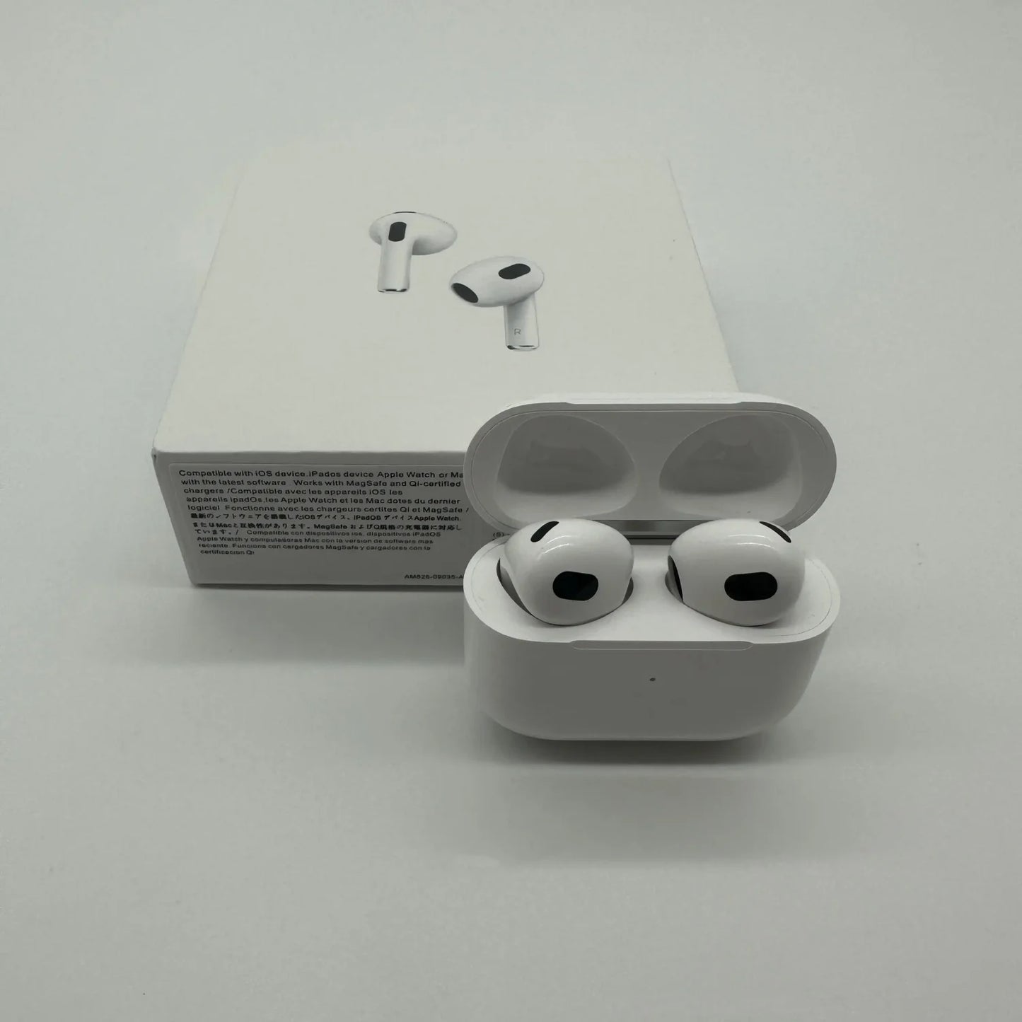 Airpods 3 (magsafe charging available)