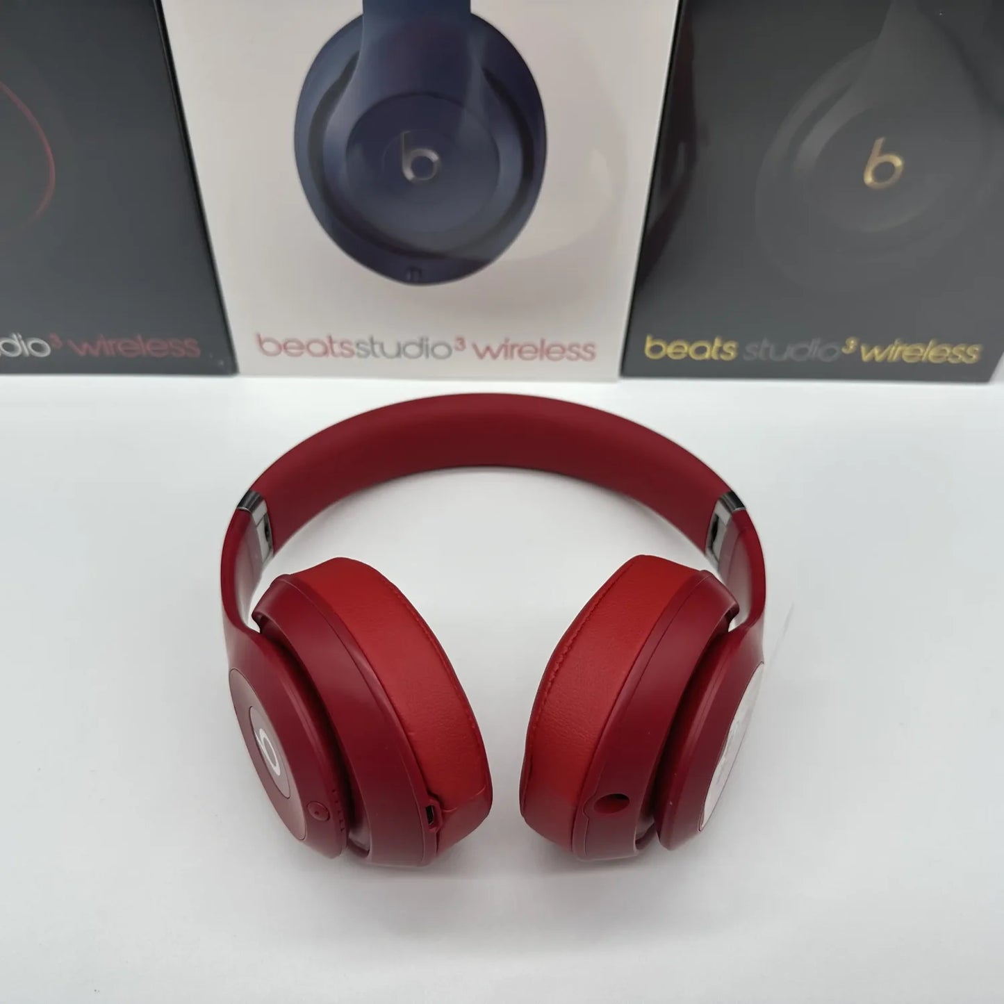 Beats Studio 3 (wireless with active noise cancellation)